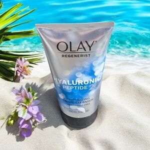 Olay Regenerist Hyaluronic + Peptide 24 Facial Cleanser (New)